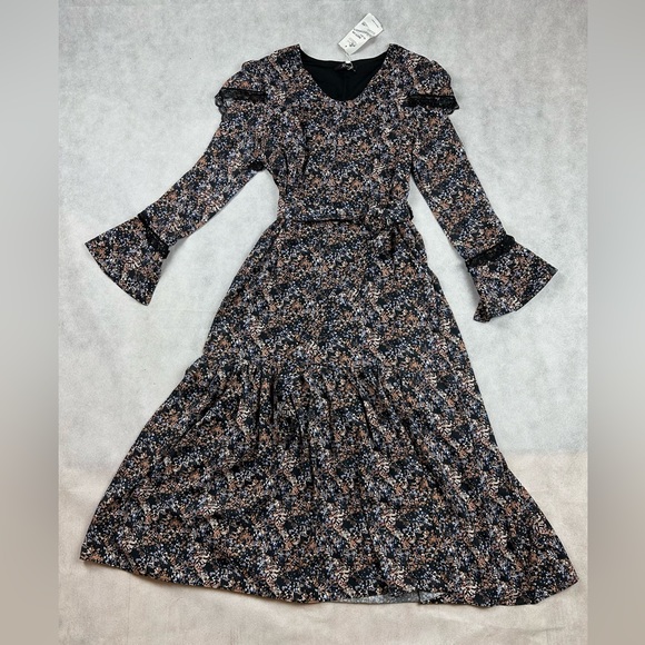 Dresses & Skirts - Size 14-16 Dress New With Tags